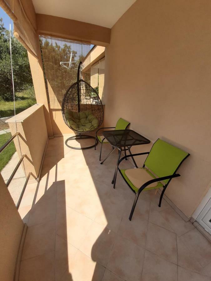 Apartmani Lea Starigrad Paklenica Luaran gambar